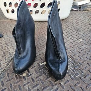 Jessica Simpson Black Ankle Booties